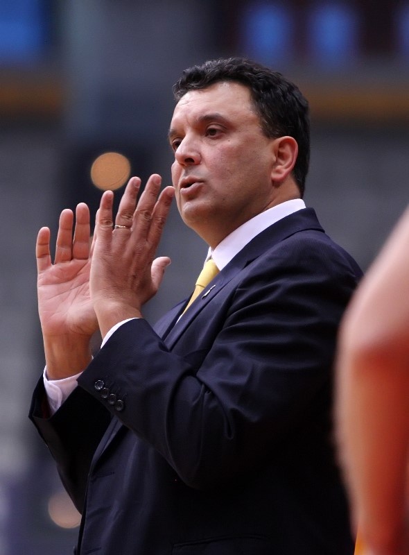 Ολυμπιακός: Συλλυπητήρια σε Αγγέλου (photos)