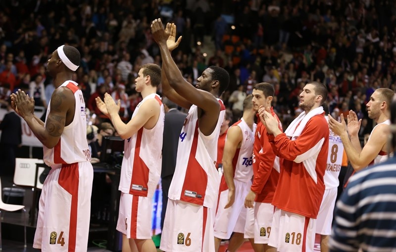 Ολυμπιακός: Κριτική Πέτγουεϊ σε Κόμπι! (photos)