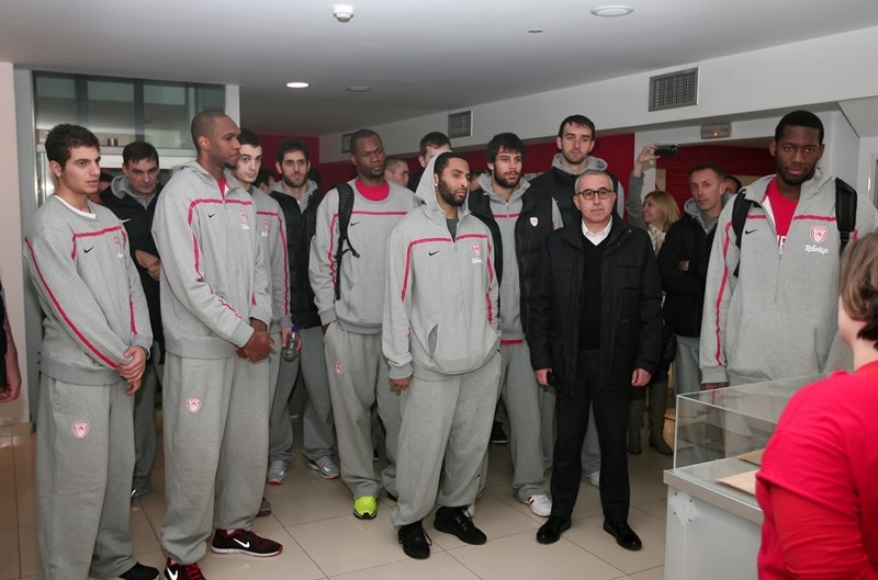 Ολυμπιακός: Κριτική Πέτγουεϊ σε Κόμπι! (photos)