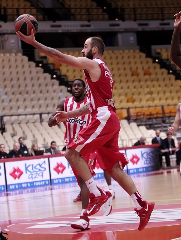 Ολυμπιακός: Απίστευτη ανατροπή και 21-0 (video+photos)