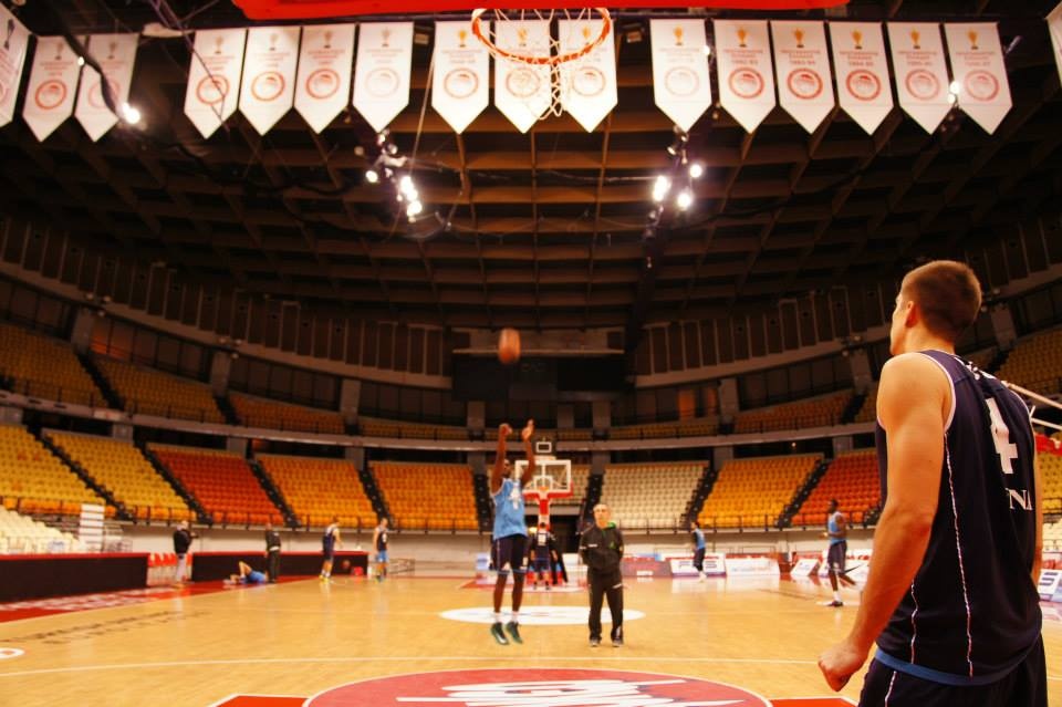 Ολυμπιακός - Σιένα: Έτσι θα… ακούγεται το ΣΕΦ (photos+video)
