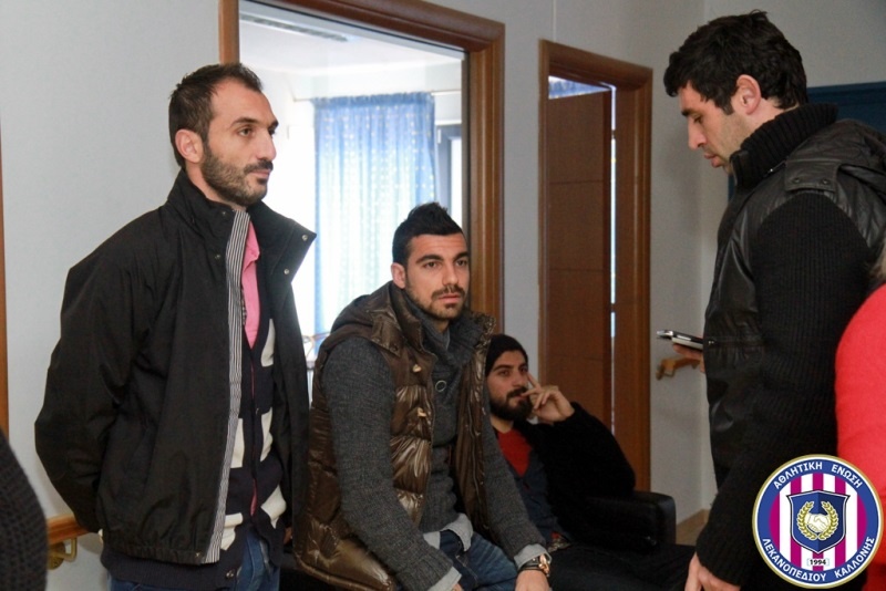 Καλλονή: Δίπλα στην «Κυψέλη» (photos)