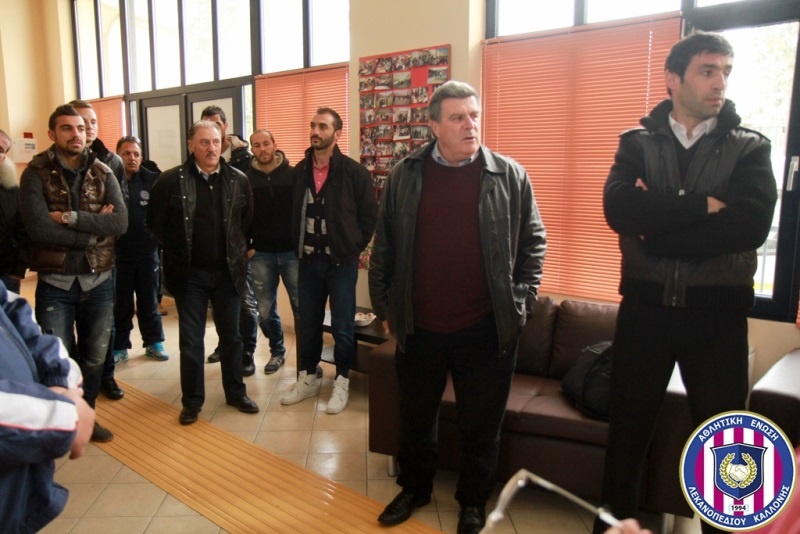 Καλλονή: Δίπλα στην «Κυψέλη» (photos)