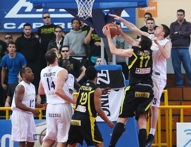 Τρίκαλα: 50 και 100 με Ολυμπιακό ο Γιαννακίδης (photos)