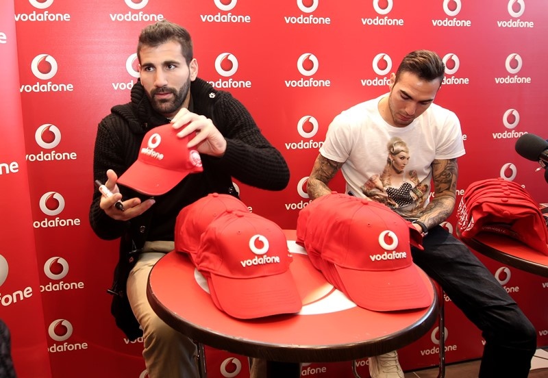 Ρομπέρτο: «Θα μαζέψουμε τα... όπλα μας για Γιουνάιτεντ» (photos+video)