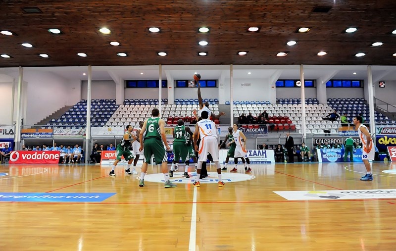 Τον... βύθισε στο δεύτερο (photos)