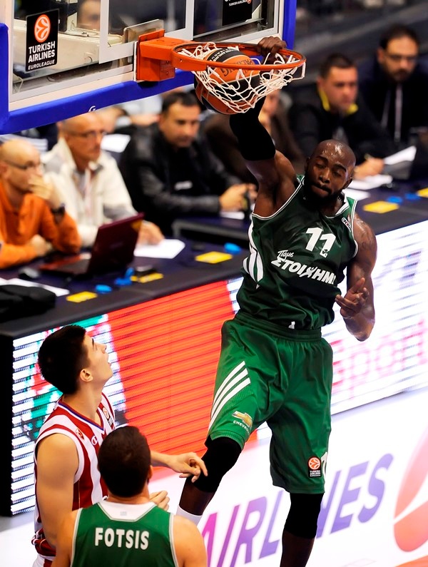 Παναθηναϊκός: «Συνέχισε να καρφώνεις Στεφάν Λάσμε!» (photos)