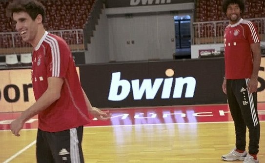 Μπάγερν Μονάχου: Τους... έβαλε μπάσκετ ο Γκουαρντιόλα! (photos+video)
