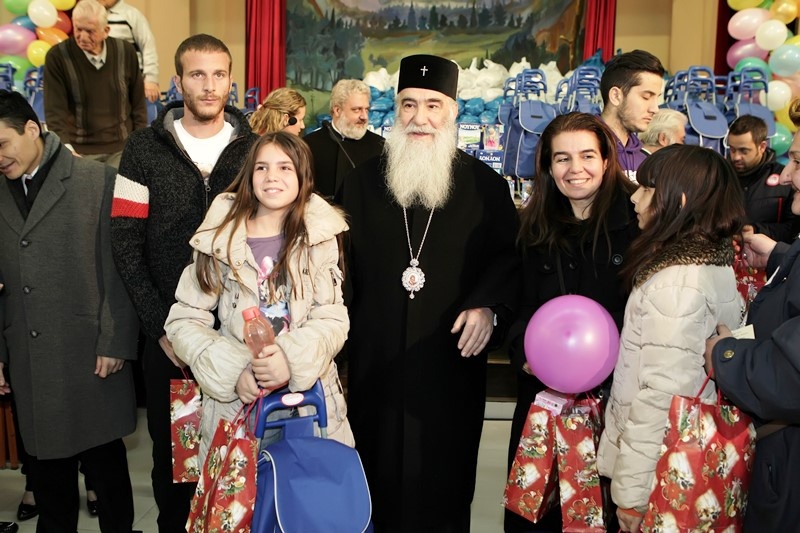 Ολυμπιακός: Κοντά στην Ιερά Μητρόπολη Νικαίας (photos)