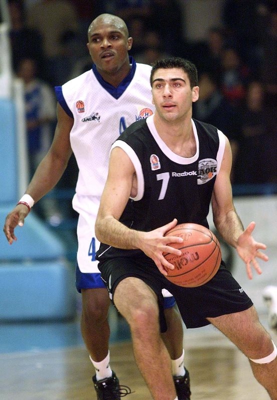 Παναθηναϊκός: Ο Χαραλαμπόπουλος, ο Καραμαλέγκος και ο… Βασιλειάδης (photos+videos)