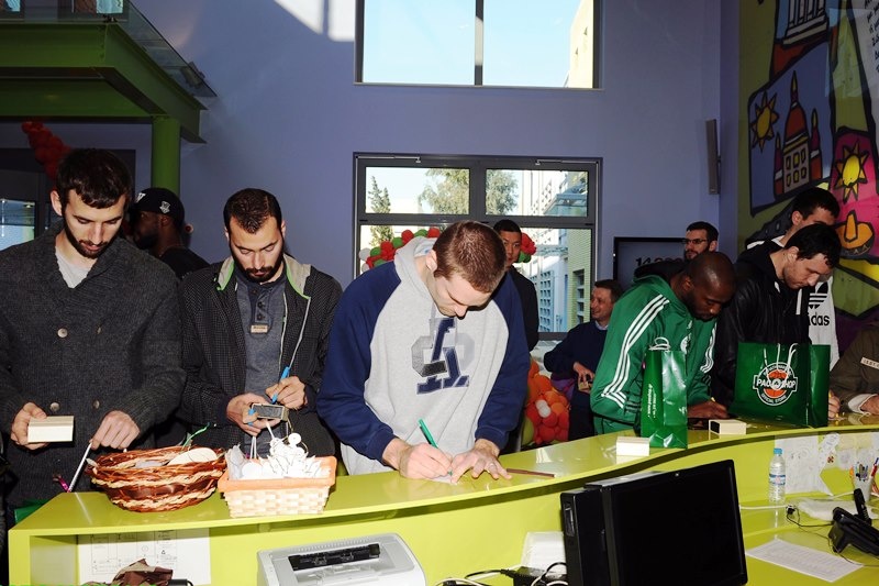Επίσκεψη... Ελπίδας από τους Πρωταθλητές! (photos)