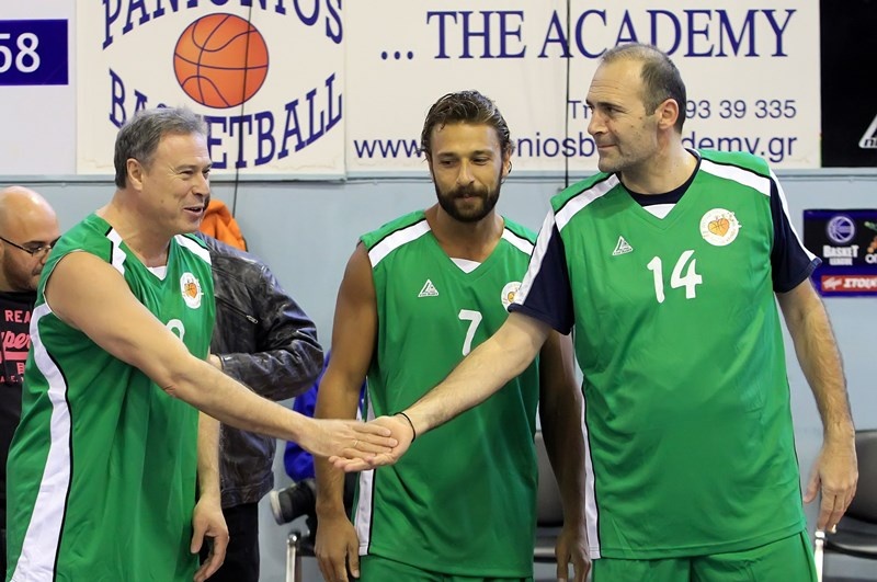 Νέα Σμύρνη: Έδωσαν ελπίδα (photos)