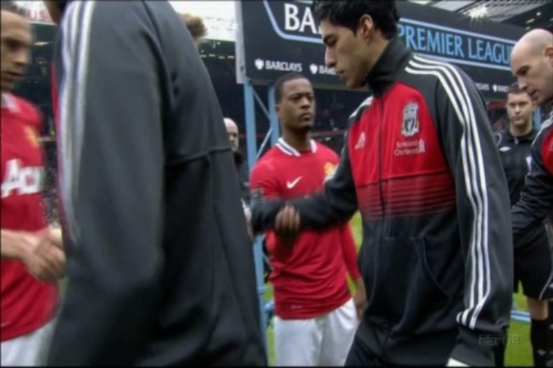 The curious case of Mr. Luis Suarez (photos+videos)