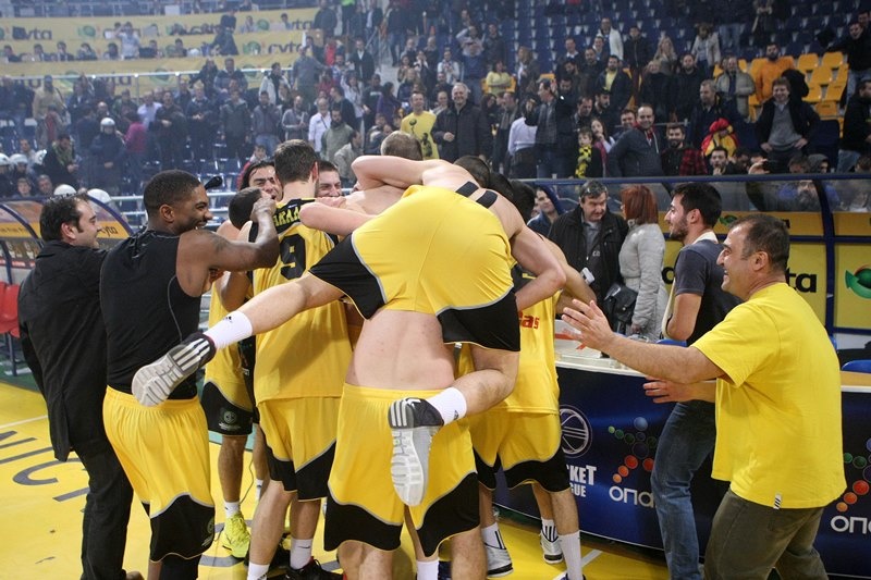 ΚΑΕ Άρης: «Όσο υπάρχει αυτός ο κόσμος...» (photos)