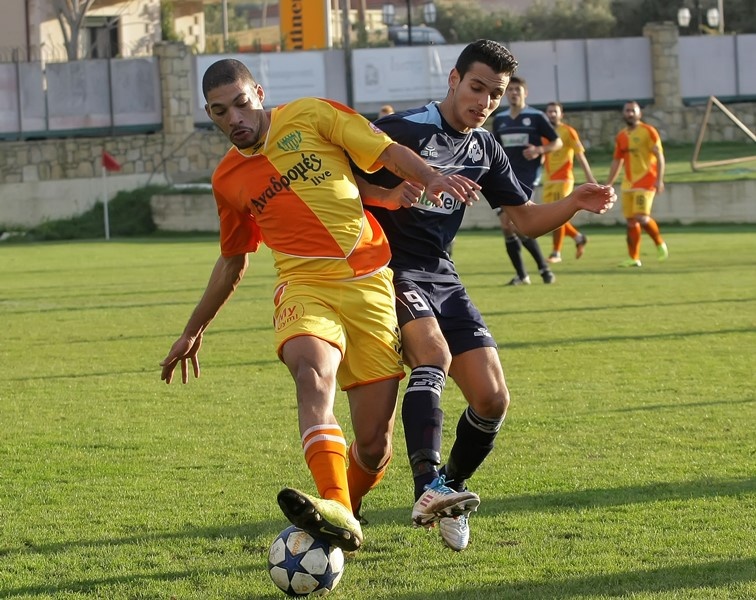 Γιούχτας-Ατσαλένιος 0-1 (photos)