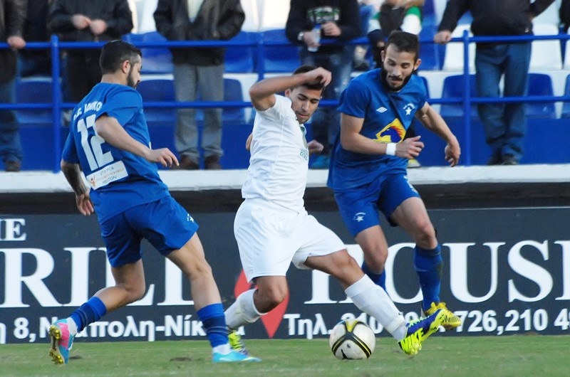 Ιωνικός-Πεύκη 2-2 (photos)