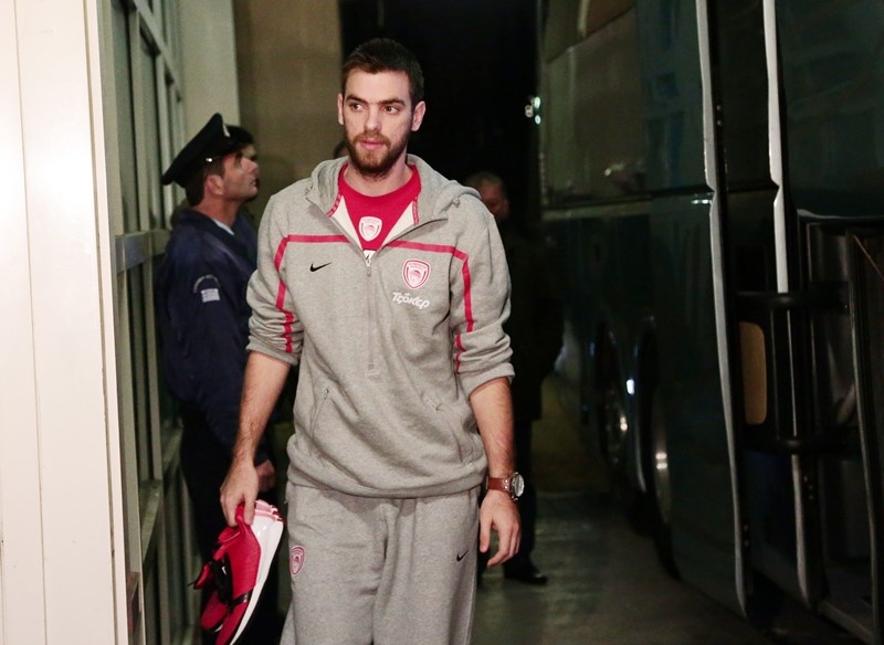 Ολυμπιακός: Η άφιξη στο ΟΑΚΑ (photos)