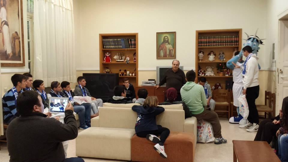 Κολοσσός Ρόδου: Τριπλή προσφορά αγάπης (photos)
