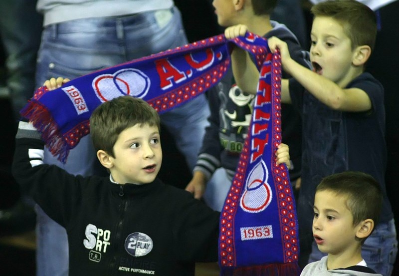 Basket League ΟΠΑΠ: Στο γήπεδο μικροί, μεγάλοι… (photos)