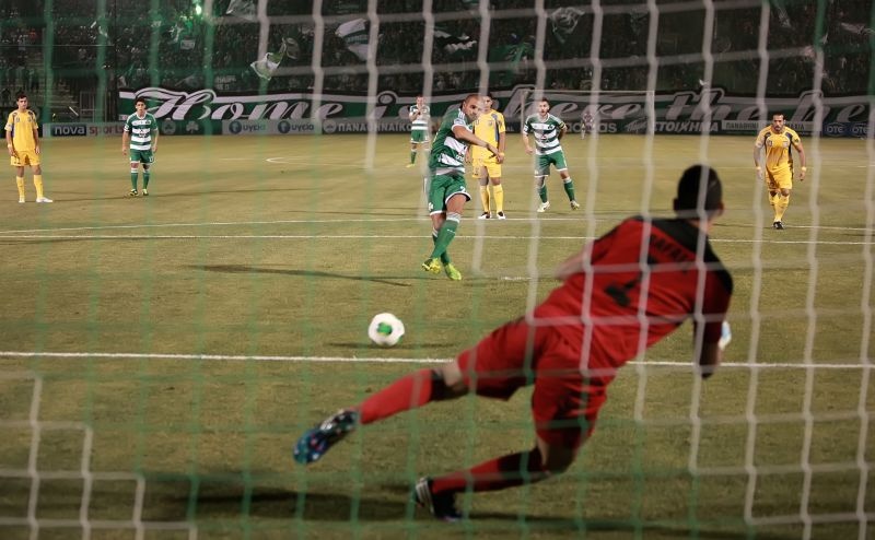 Παναθηναϊκός: Ο... βιονικός κύριος Νάνο (photos+video)