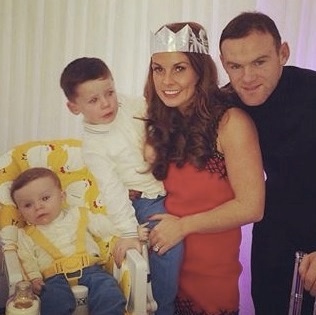 Μάντσεστερ Γιουνάιτεντ: Ο Ρούνεϊ και τα... Ρουνεάκια του! (photo)