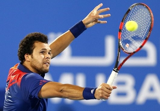 Άμπου Ντάμπι: Τζόκοβιτς - Τσονγκά και Ναδάλ - Φερέρ (photos+videos)