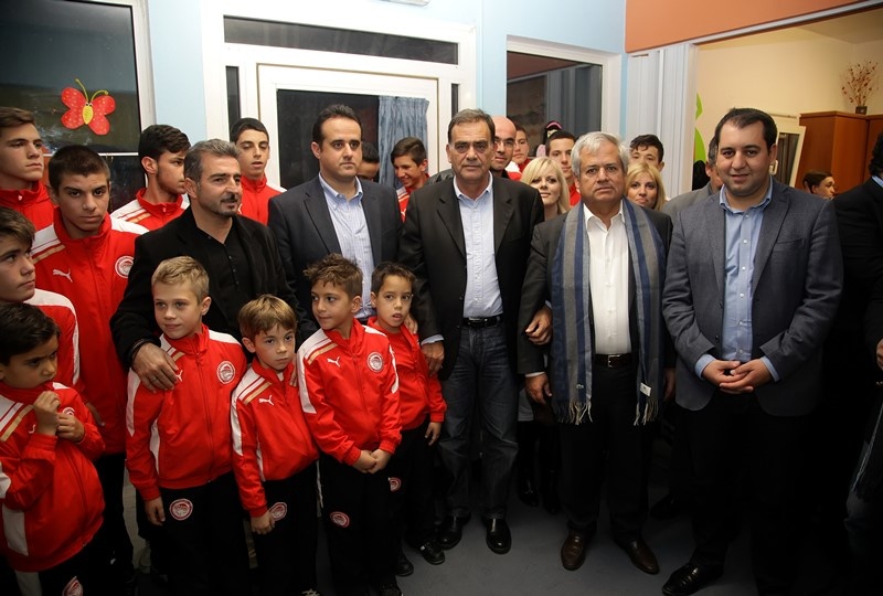 Ολυμπιακός: Δίπλα στο ΚΔΑΠ ΜΕΑ Γαζίου η ΠΑΕ (photos)