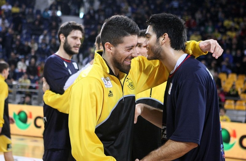 Basket League ΟΠΑΠ: Φιλήθηκαν για τα παιδιά (photos)