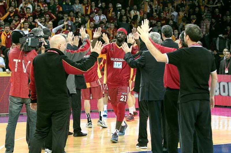 Γαλατάσαραϊ: Αγριεμένη στο Top 16 (videos+photos)