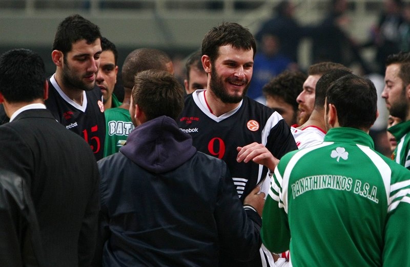 Παναθηναϊκός: Νικάει την Αρμάνι (photos+video)