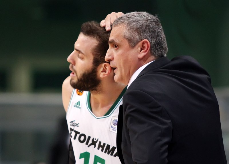 Παναθηναϊκός: Παππάς με... Αρμάνι (photos)