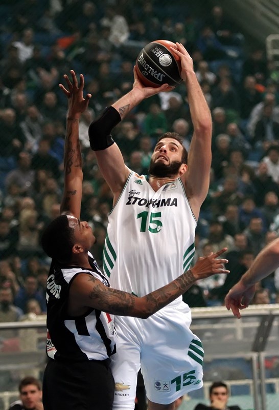 Παναθηναϊκός: Παππάς με... Αρμάνι (photos)