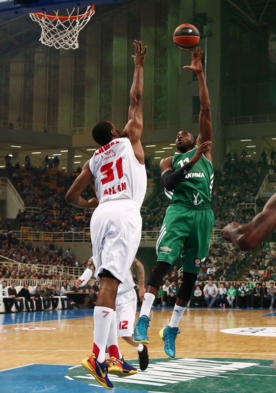 Παναθηναϊκός: Ρεκόρ στα ριμπάουντ ο Λάσμε (photos)