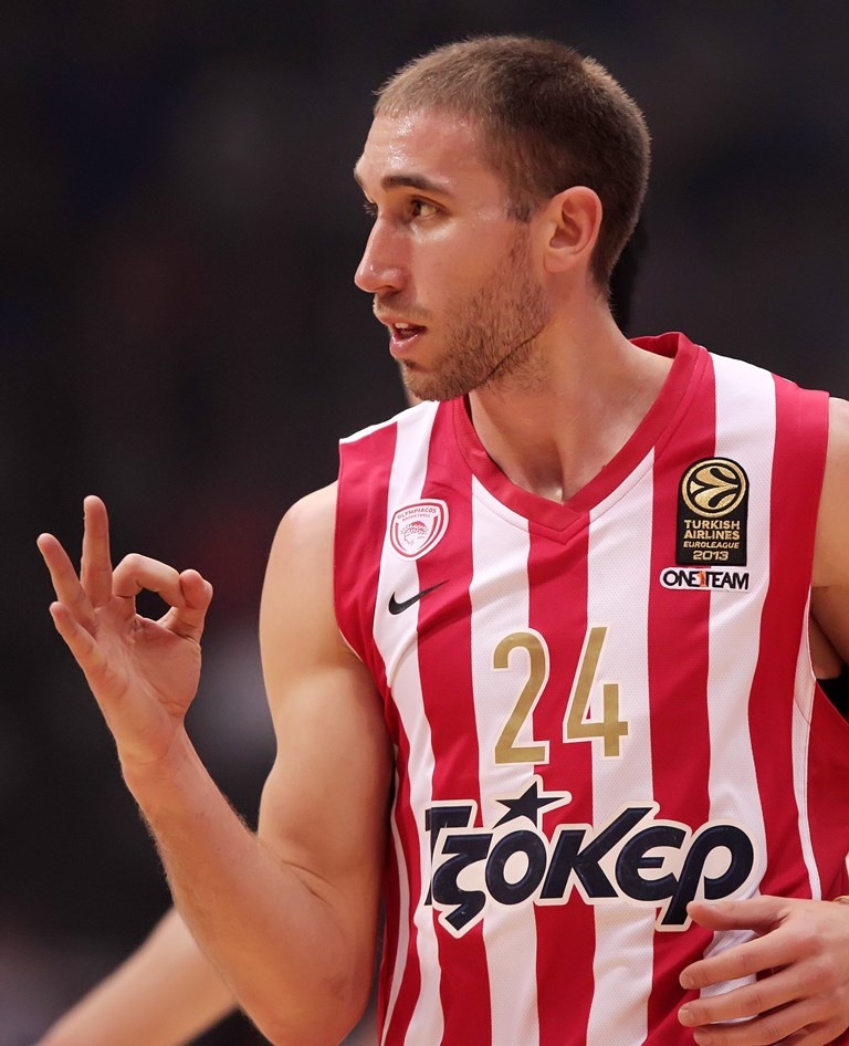 Λοτζέσκι: «Τεράστιο ευχαριστώ στους φιλάθλους» (photos)