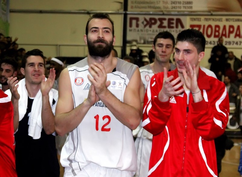 Τρίκαλα: Έδρα... ενέδρα! (photos)