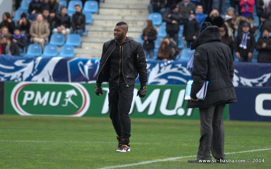 Μπαστιά: Περιμένει ο Σισέ... (photos)