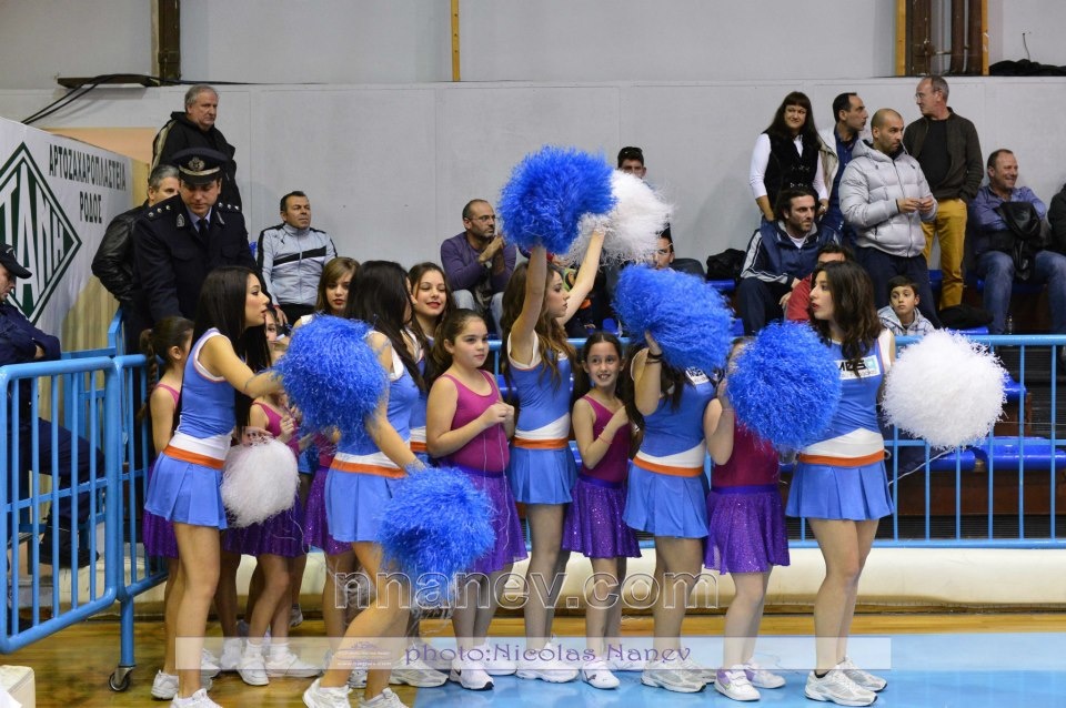 Κολοσσός Ρόδου: Όμορφο θέαμα στο Βενετόκλειο (photos)