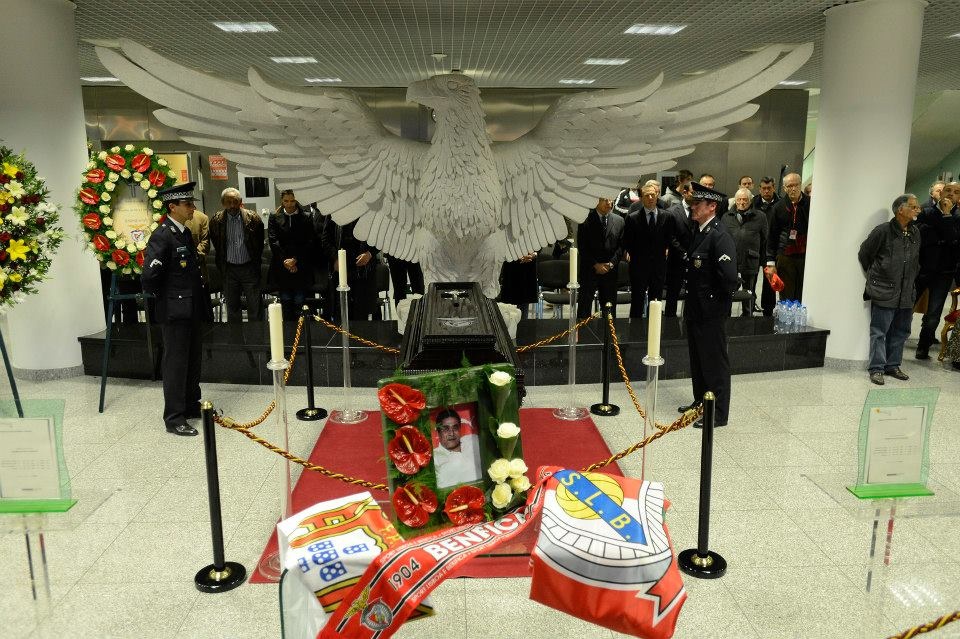 Μπενφίκα: Με Σάντος το τελευταίο αντίο στον Εουσέμπιο (photos+videos)