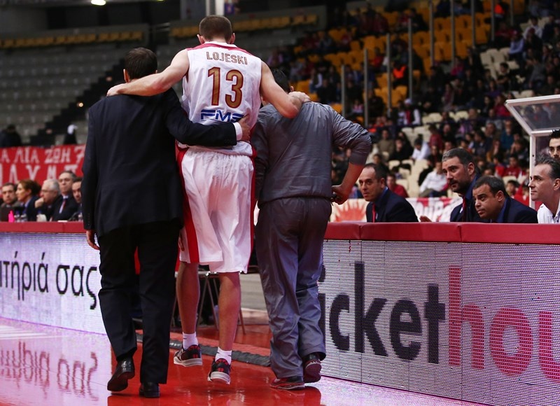 Ολυμπιακός: Τη γλίτωσαν Λοτζέσκι, Σίμονς (photos)