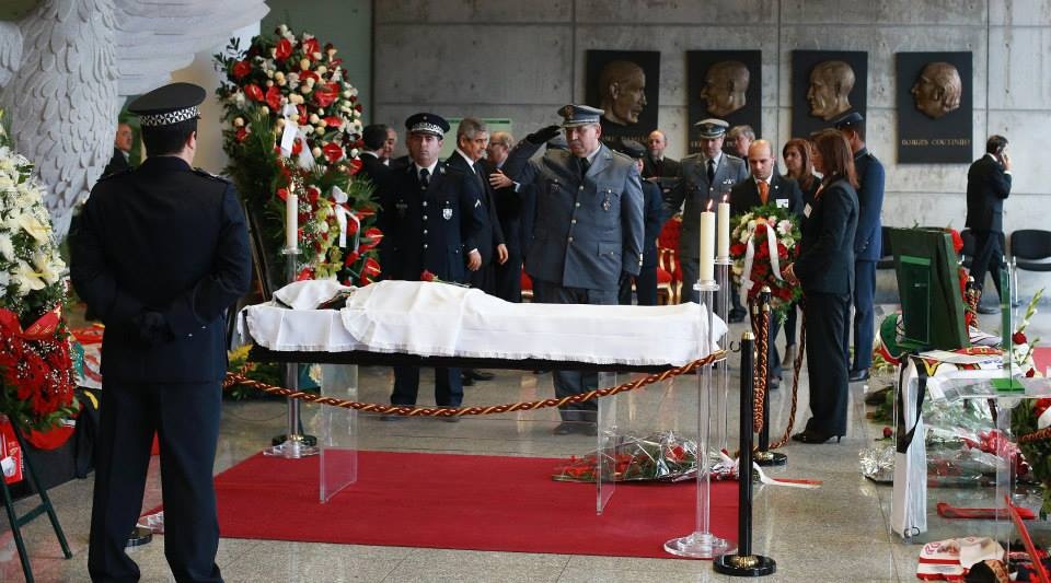 Μπενφίκα: Με Σάντος το τελευταίο αντίο στον Εουσέμπιο (photos+videos)