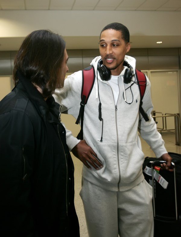 Ολυμπιακός: Η άφιξη του Μουν (photos)