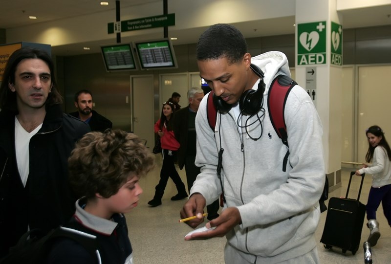 Ολυμπιακός: Η άφιξη του Μουν (photos)