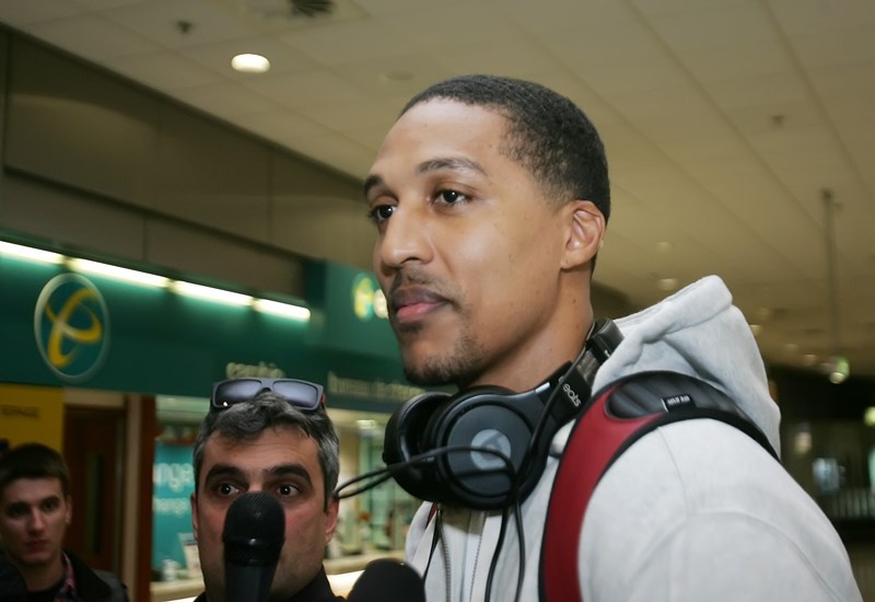 Ολυμπιακός: Η άφιξη του Μουν (photos)