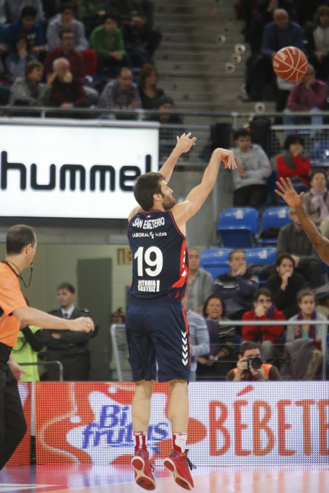 Σαν Εμετέριο στο Onsports: «Πιο επιθετικός ο Παναθηναϊκός, ελέγχει τα πάντα ο Διαμαντίδης» (audio+photos+videos)