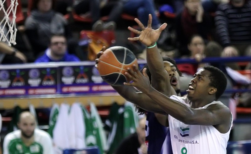 Μπράουν στο Onsports: «Έτσι τα… έβαλα στον Ολυμπιακό!» (photos+videos)