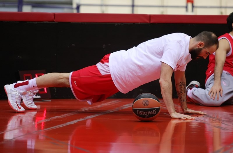 Ολυμπιακός: Όχι νέα... Μπά(ρ)τσα! (photos+videos)