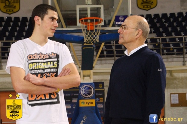 Μποχωρίδης: «Κύπελλο και πλέι οφ» (photos)