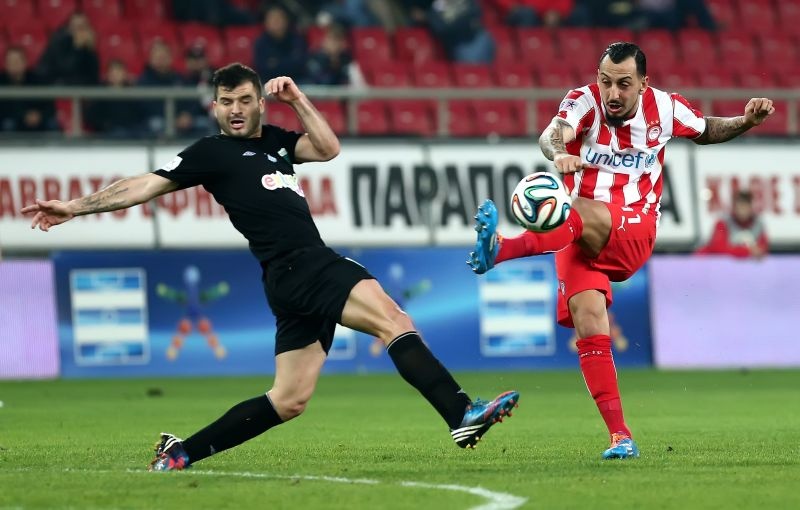 Στο ρελαντί ο Ολυμπιακός, 2-0 τον Λεβαδειακό (video+photos)