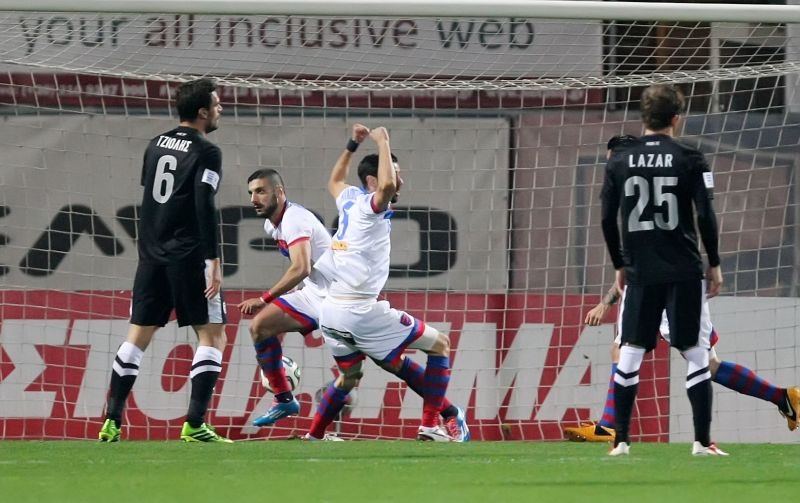 «Στάση» στην πλατεία για ΠΑΟΚ, 2-0 ο Πανιώνιος (video+photos)