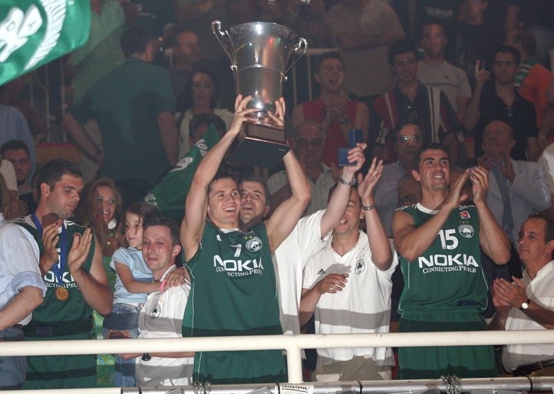 Λάκοβιτς στο Onsports: «Μόνο τα ντέρμπι Παναθηναϊκός - Ολυμπιακός αγάπησα» (photos+videos+audio)